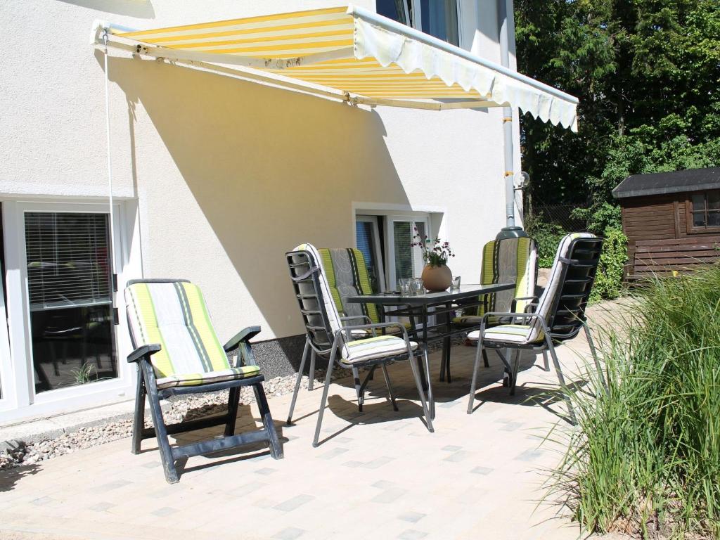 Apartment in Ravensberg with BBQ, Terrace, Fenced Garden