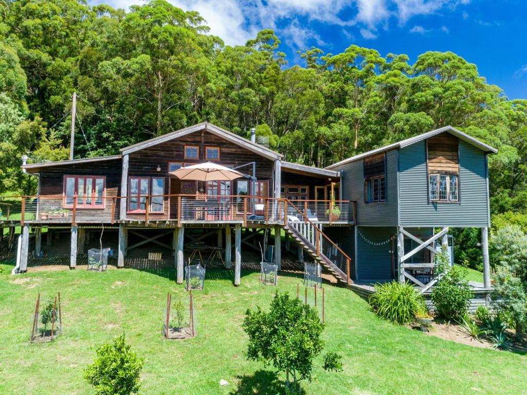 Chalet Beaumont Berry and Surrounds