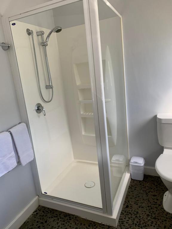 Orford Prosser Holiday Units photo