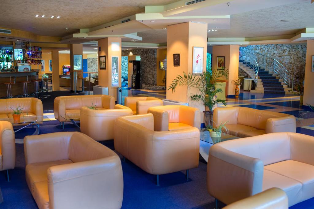Hotel Koral - Free Parking photo