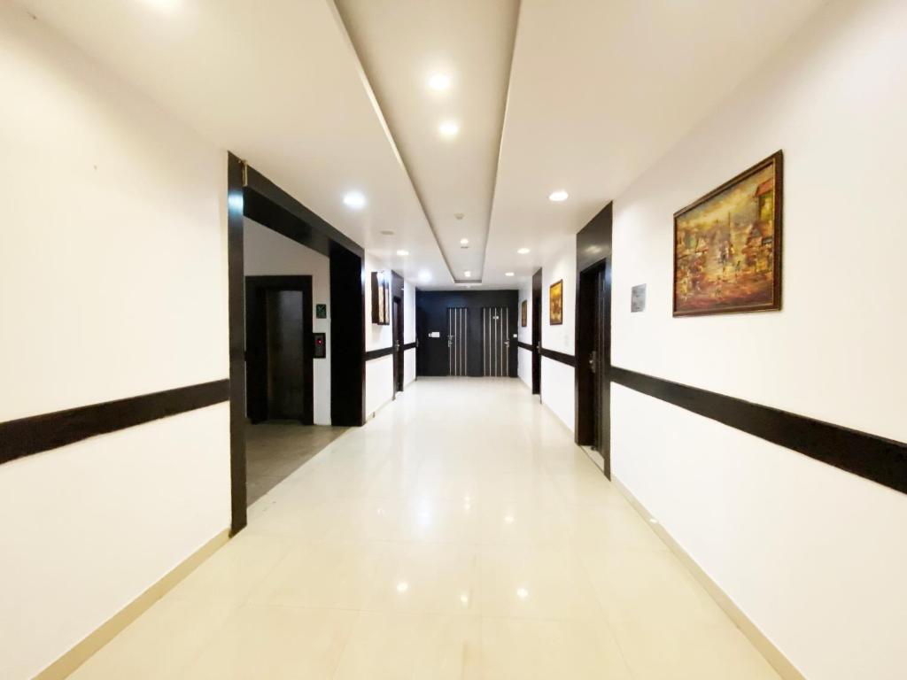 Hotel Admire Gold - Pachim Vihar Delhi photo