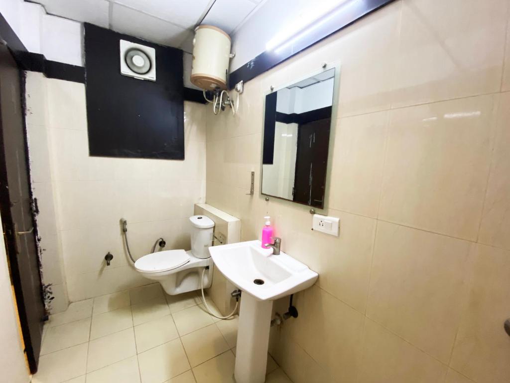 Hotel Admire Gold - Pachim Vihar Delhi photo