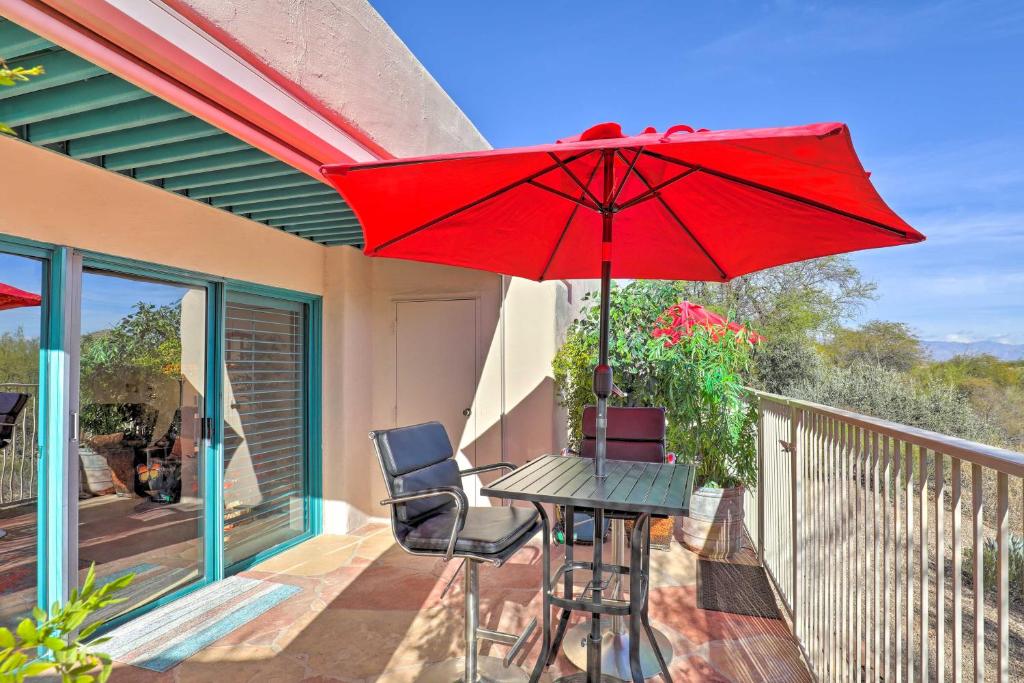 Tucson Home with BBQ and Patio 5 Mi to A Mountain 전경