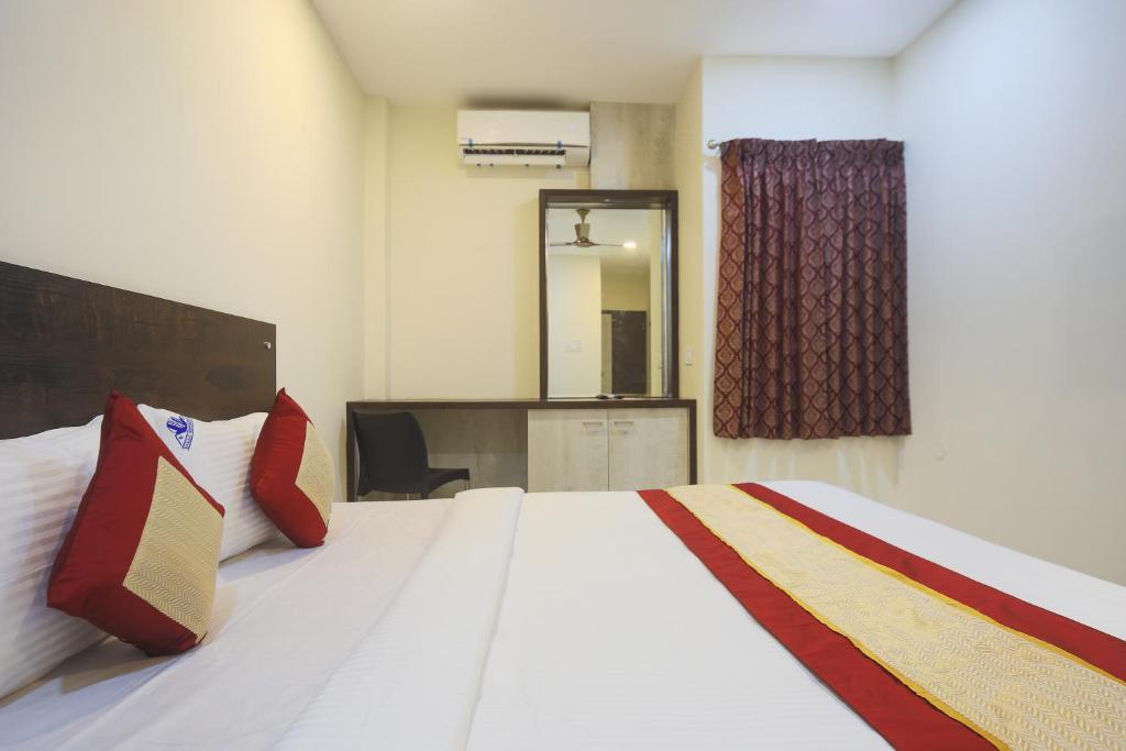 Balaji residency photo