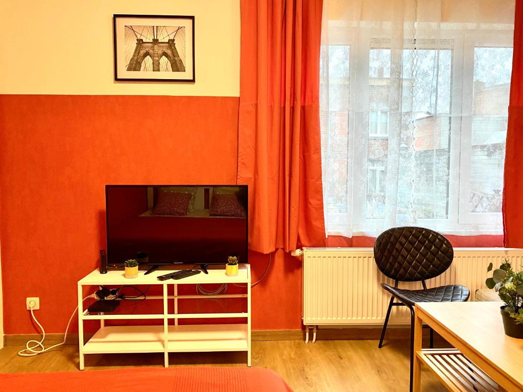 Сarnot Apartments ZOO Area photo
