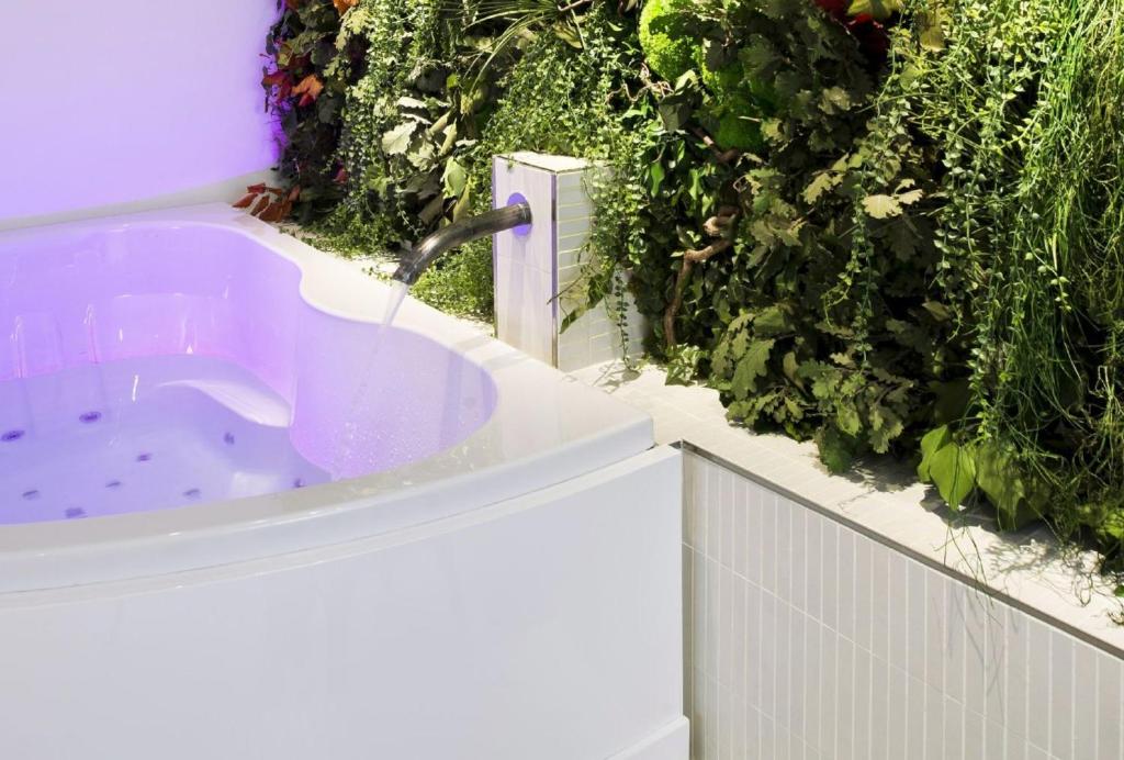 Paris Hotel Saint Petersbourg Opera & Spa Additional