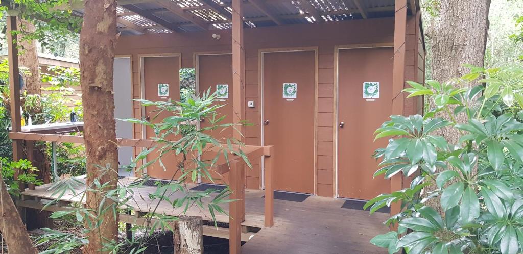 Shower, Samurai Beach Bungalows in Port Stephens