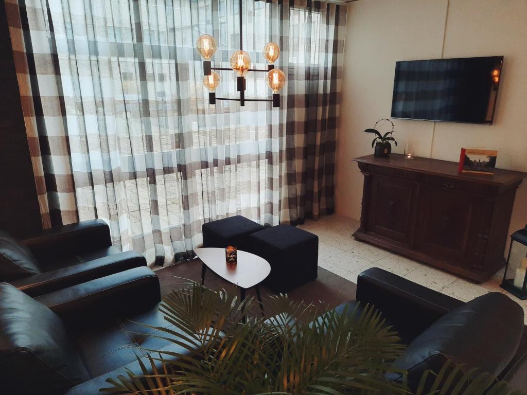 フロント・ロビー