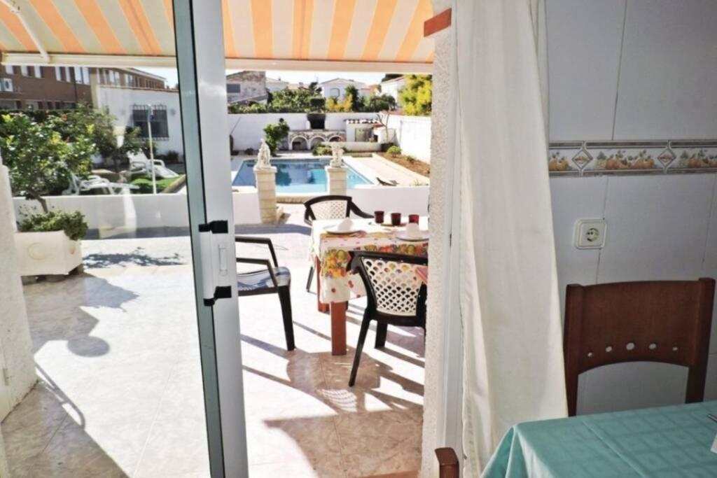 PRECIOSA CASA CON PISCINA AL LADO DE LA PLAYA - 5