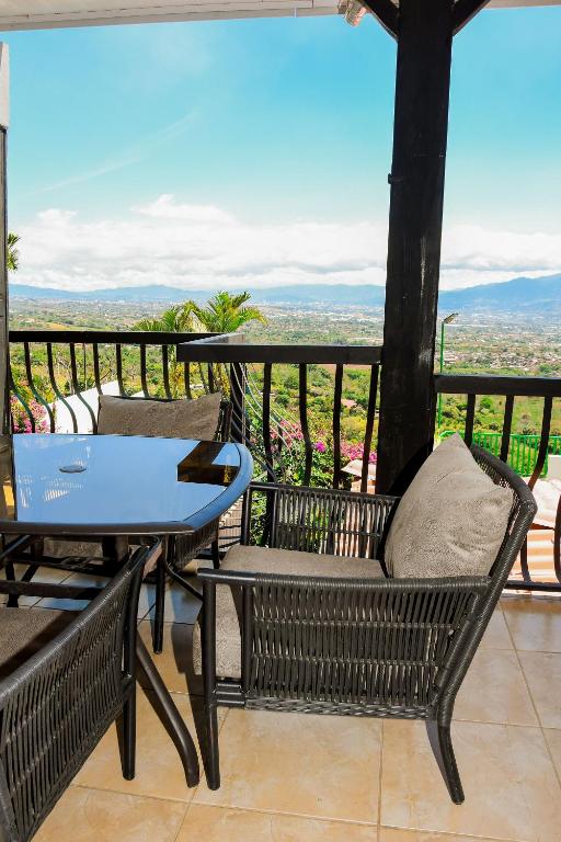 Balcony/terrace, Loma Tranquila in Alajuela