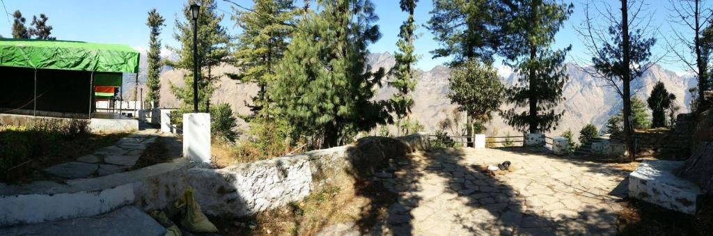 Resort With Mesmerizing Mountain Views & Pine Trees photo
