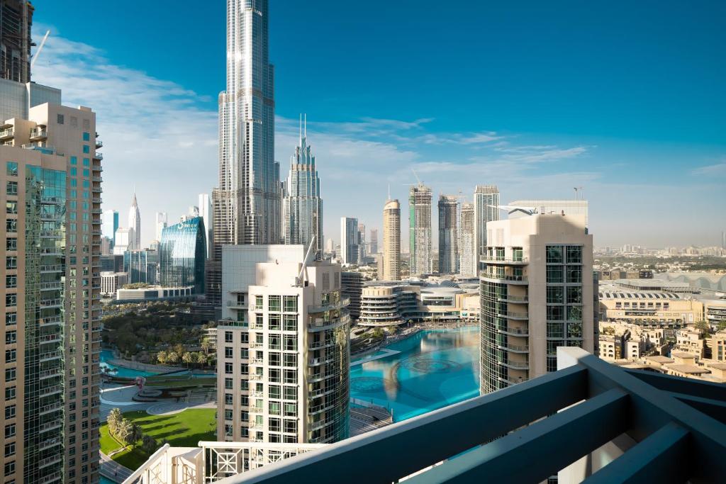 BellaVista 29 Boulevard 2 Bedroom Burj Khalifa &amp; Fountain View — Hotel in Dubai
