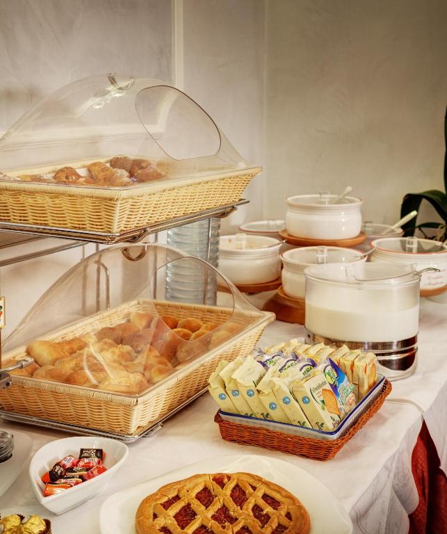 Hotel Best Roma Photo 26