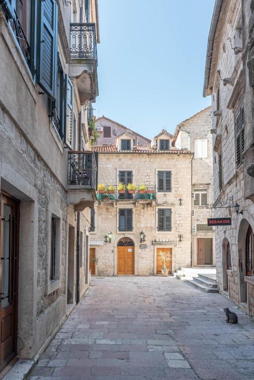 Sasha di Cattaro - Old Town Lux Apartment - 2