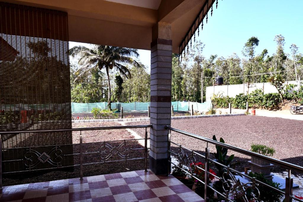 Naturesky Homestay - Balcony Estate View photo