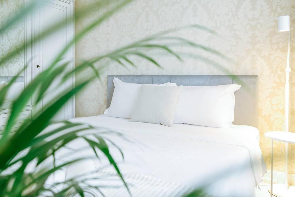 Elegant Vibes Apartment next to Obor market, Bukurešť