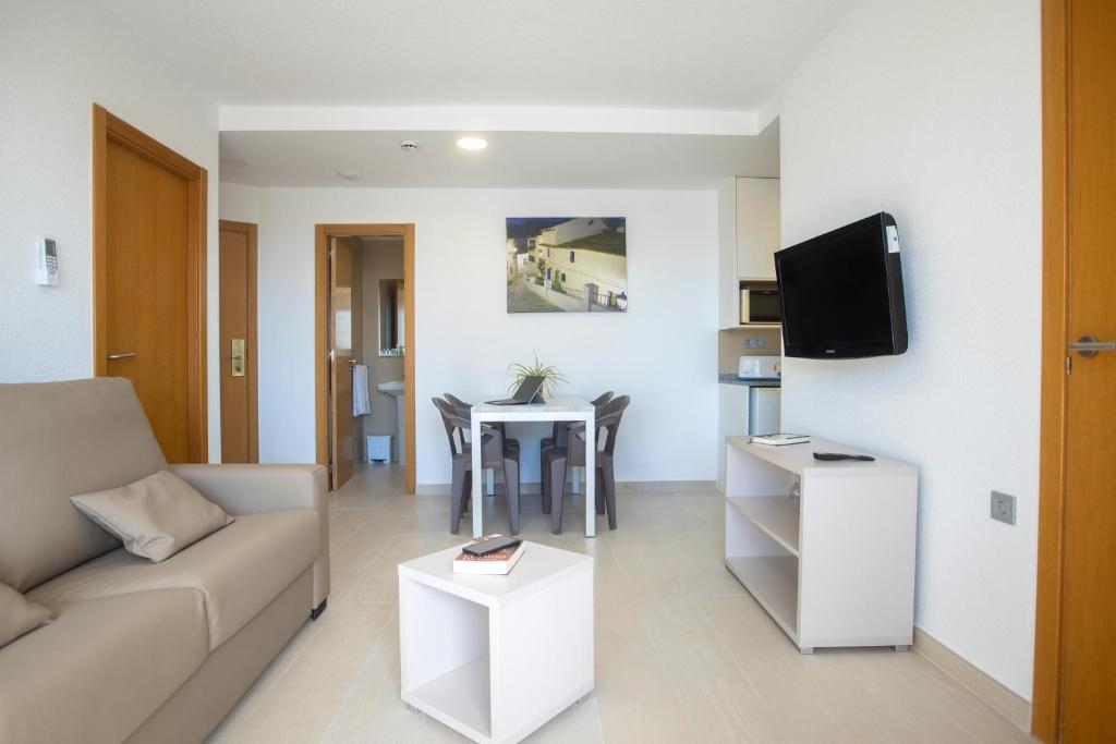 Apartamentos Levante Club Photo 13