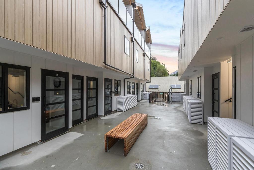 Apartment in Queenstown - Short Walk to Town photo
