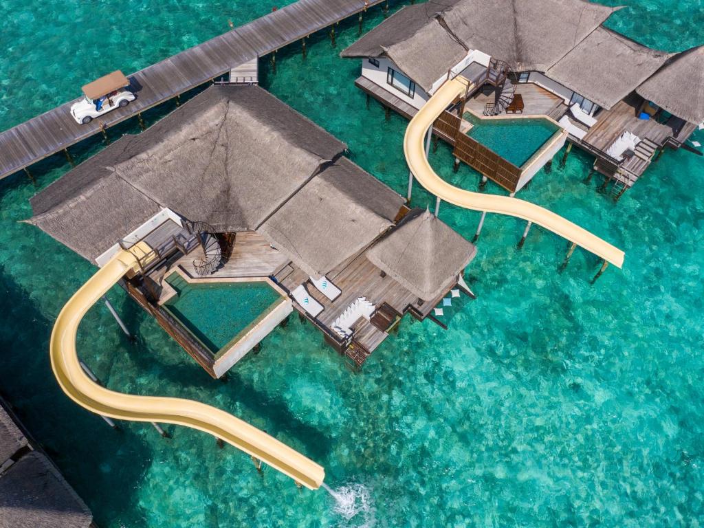 OZEN RESERVE BOLIFUSHI - Luxury All Inclusive with Free Transfers — Swimming pool in Kaafu Atoll, Kaafu