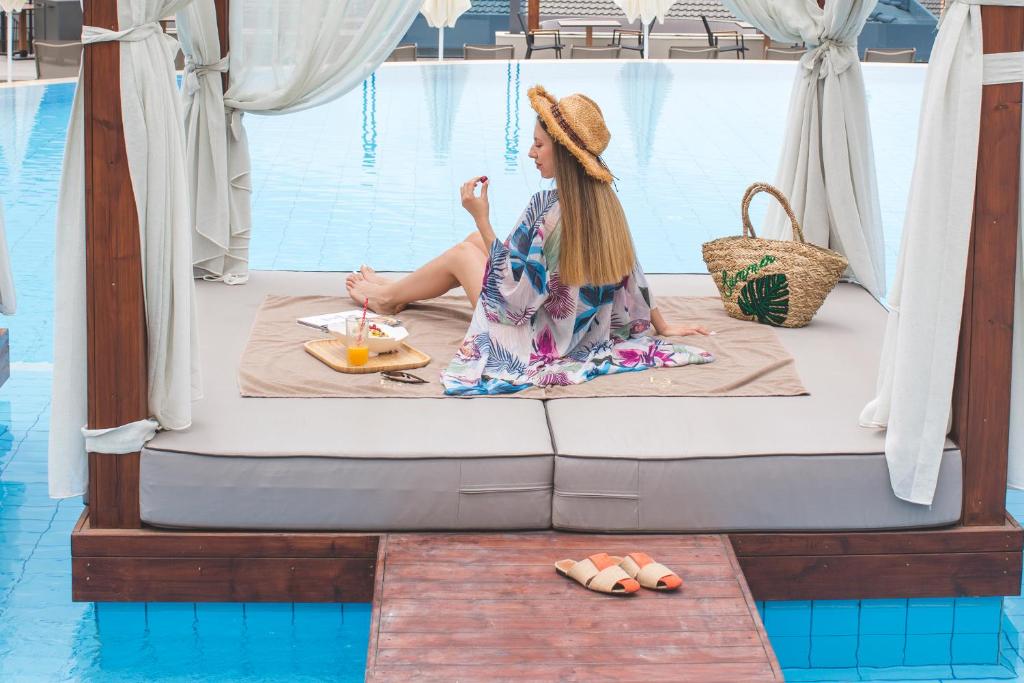 Orka Cove Hotel Penthouse & Suites Adults Only photo