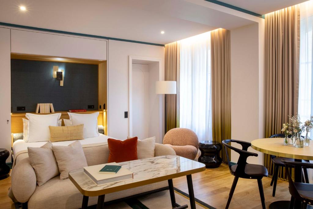 Hotel room in hotel ben ami in saint germain paris