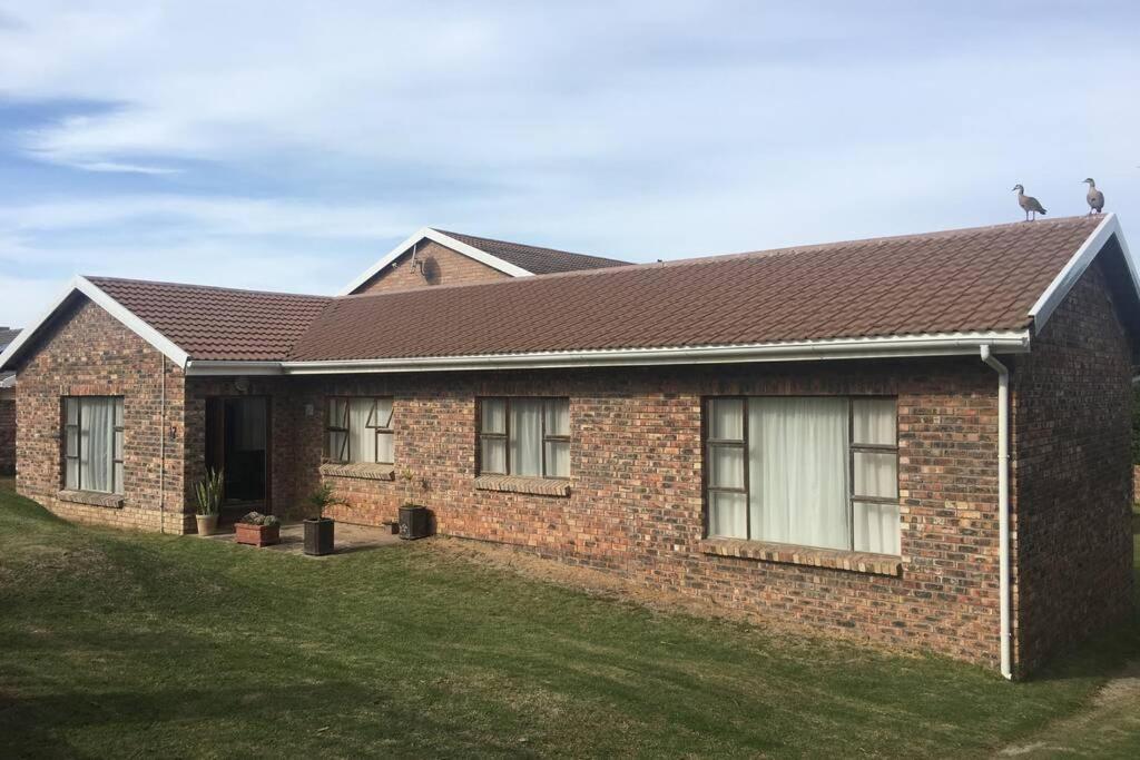 Sea-scape (Entire House), Port Alfred