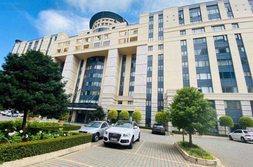 The Emperor, Johannesburg