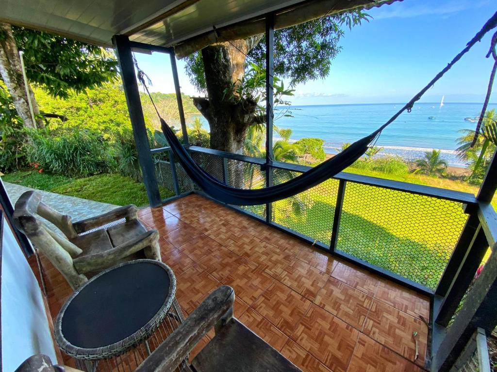 Pacheco Tours Beach Cabins photo