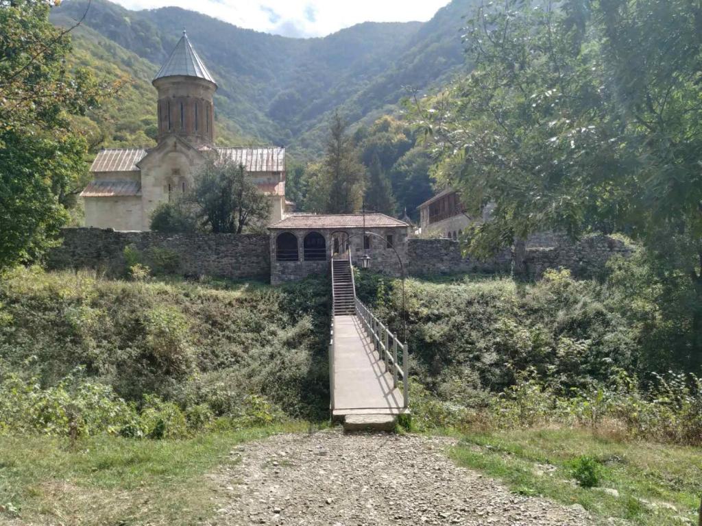 Valera Homestay photo