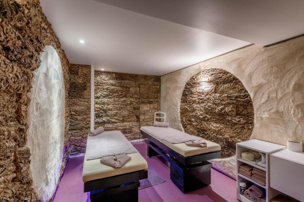 Le Grand Hotel & Spa - 3