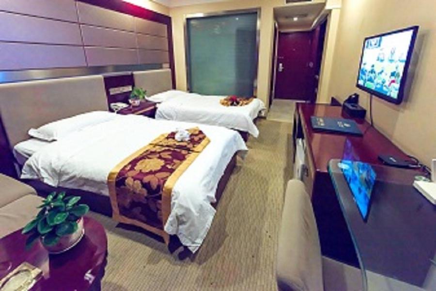 Dunhuang Gold Dragon Hotel photo