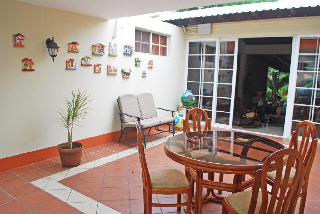 Hotel Posada Don Pantaleon photo