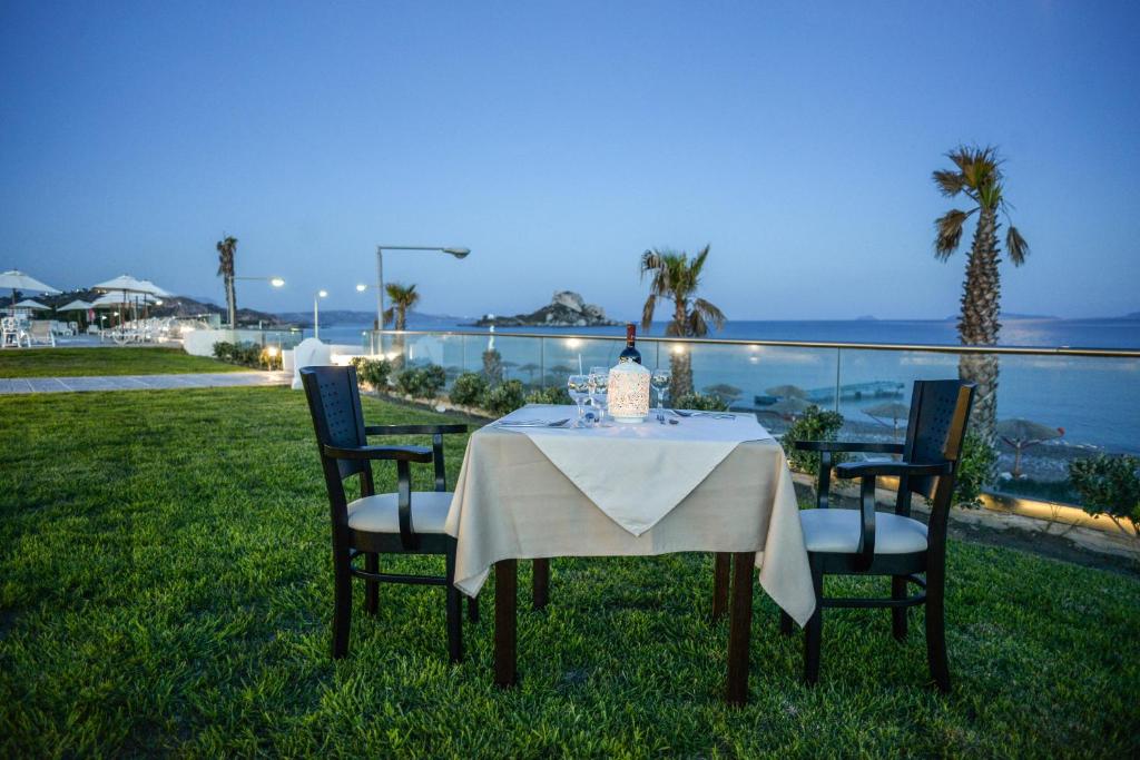 Royal Bay Suites — Restaurant & bars in Kefalos, South Aegean
