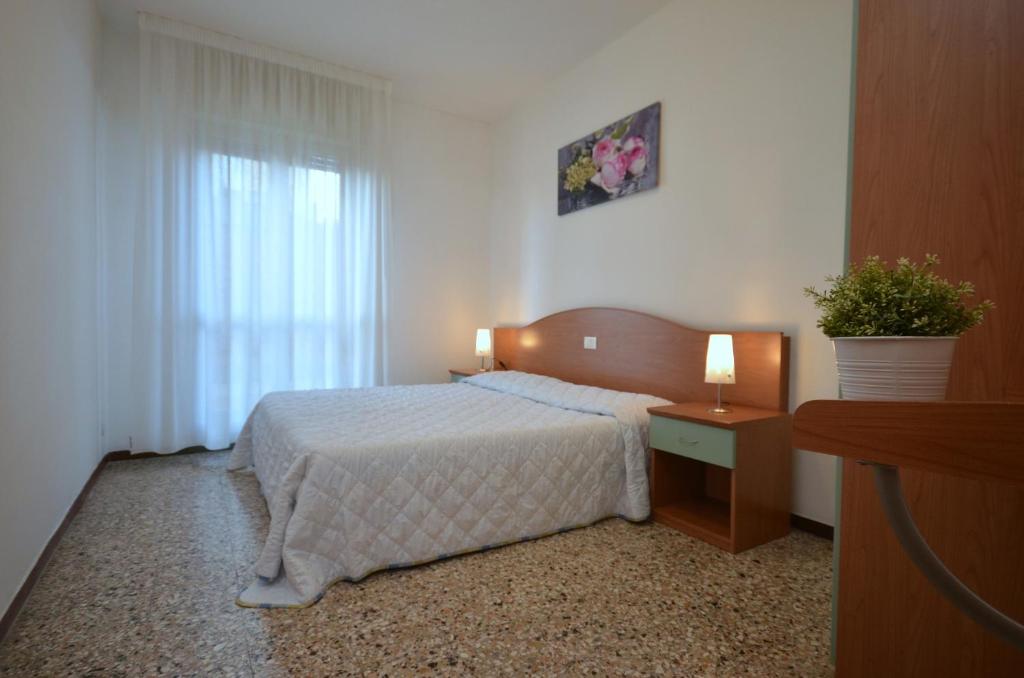 DAL MORO photo