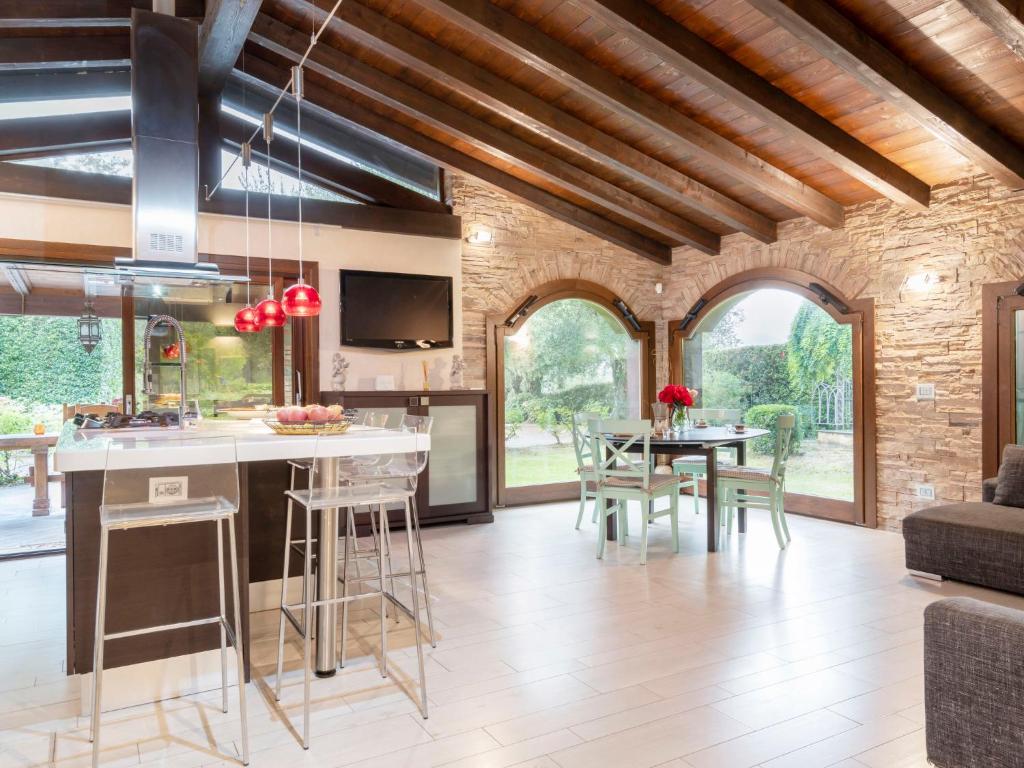Villa Villa Monterosso - IMP420 by Interhome - 3