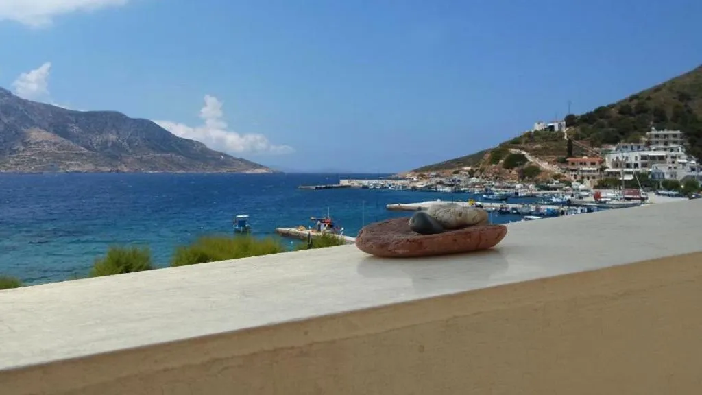 Costareli, hotel in Fourni Ikarias