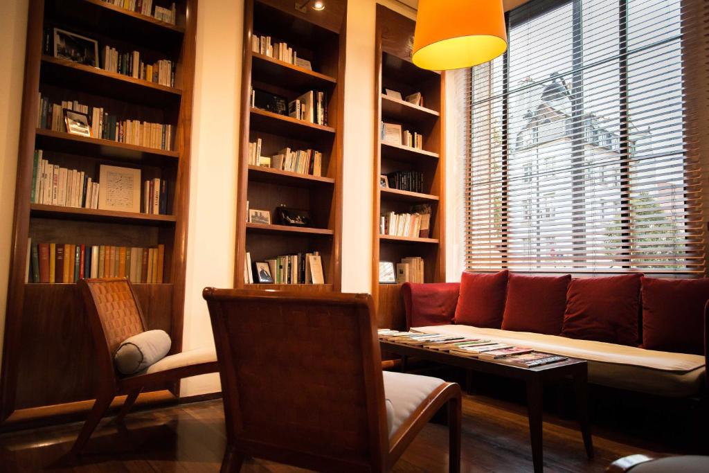 Hôtel Quartier Latin — Hotel rooms in Paris, Ile-de-France