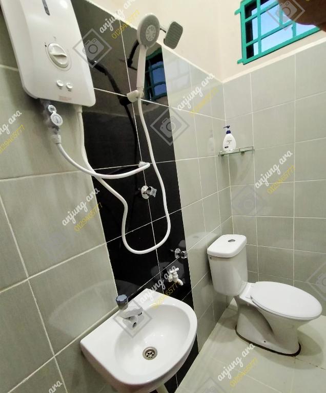 anjung ara suites and roomstays photo