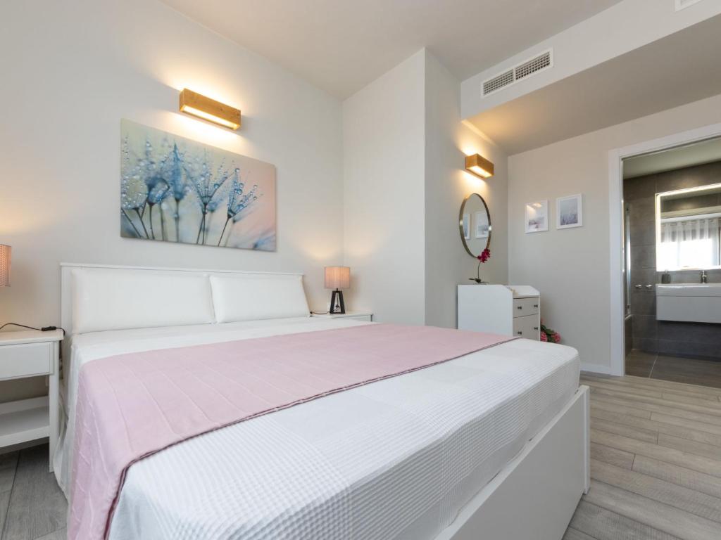 Apartment Alzina B by Interhome - 5