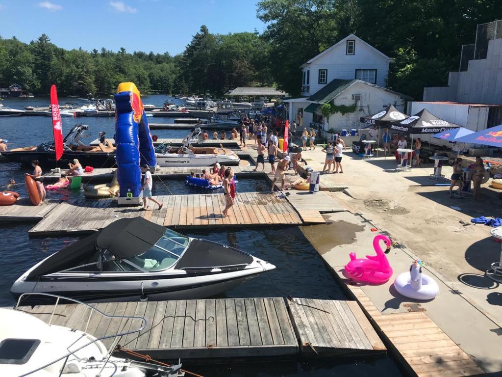 Muskoka Lakes Hotel and Resorts photo