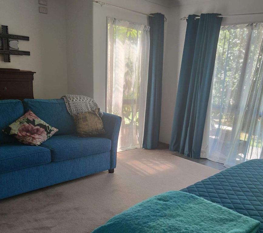 Private Room, Papamoa