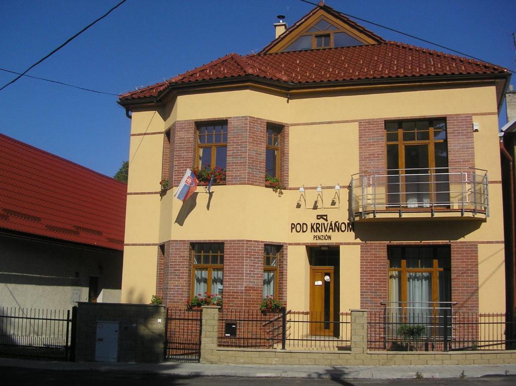 Penzion pod Krivanom — Hotel in Liptovsky Hradok