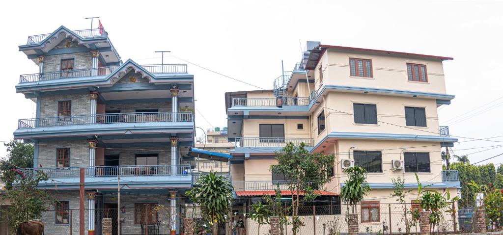 Hotel Middle Point Pvt Ltd — Hotel in Pokhara