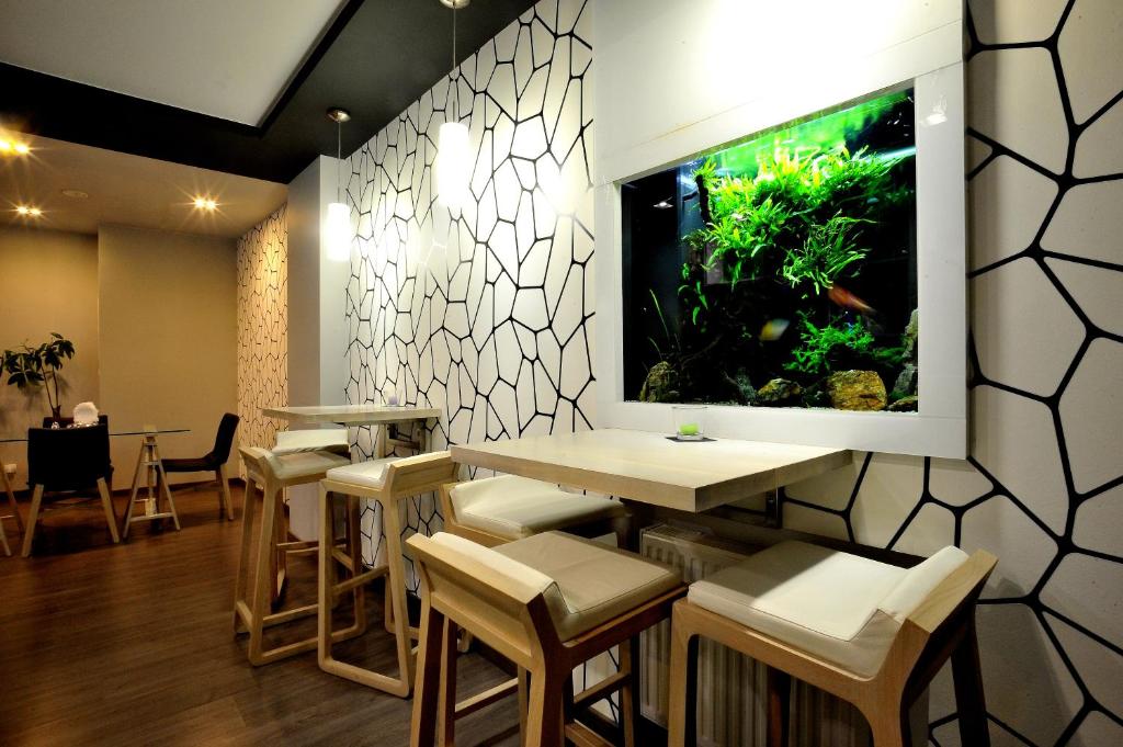 Hostel Promenada — Hotel in Rzeszow