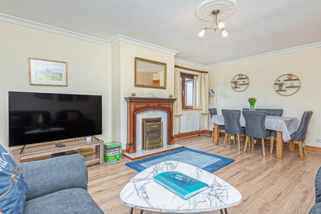 Simdde Wen, Beaumaris