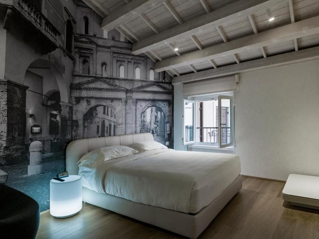 Lords of Verona Luxury Apartments photo