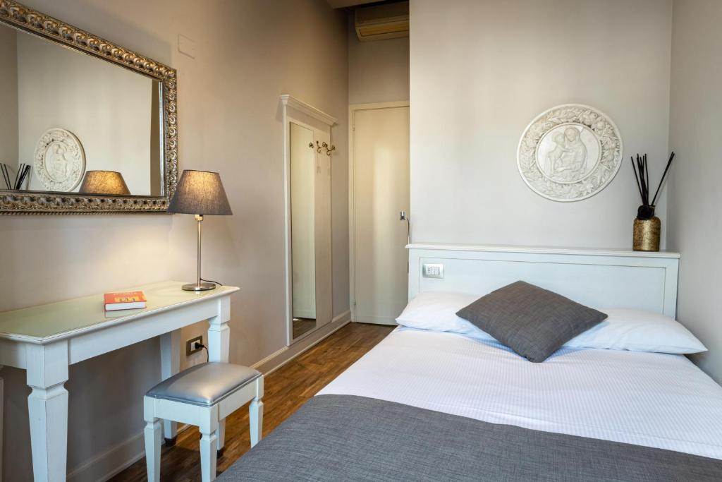Hotel Marconi photo