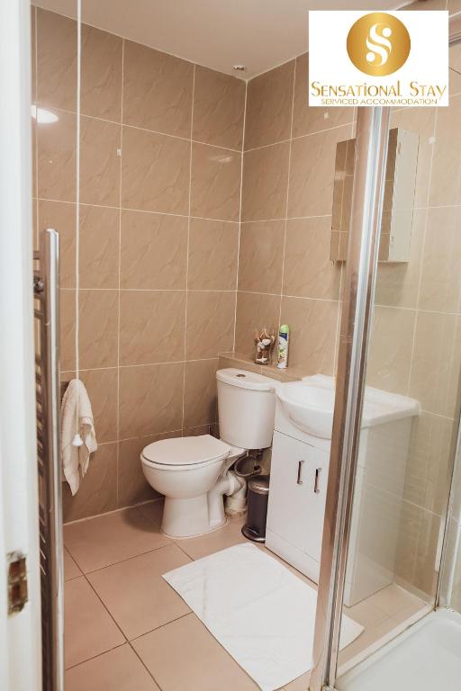 2 Bedroom Apt at Sensational Stay Serviced Accommodation - Kilburn High Road photo