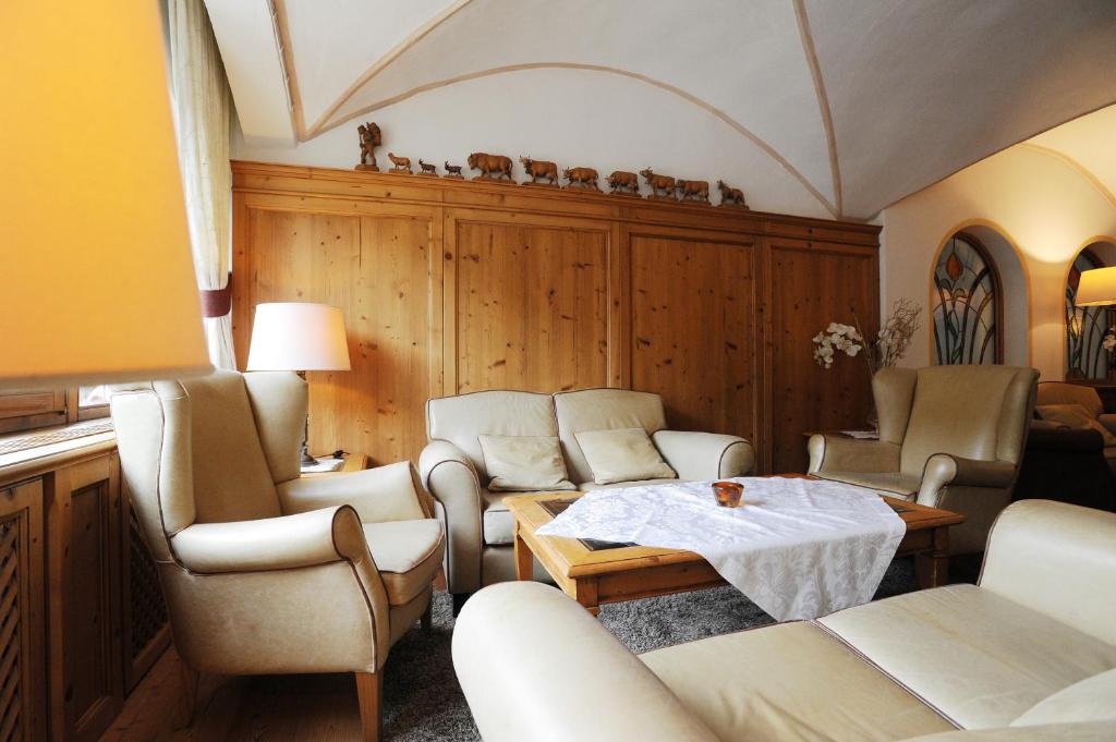 Hotel Bergjuwel photo