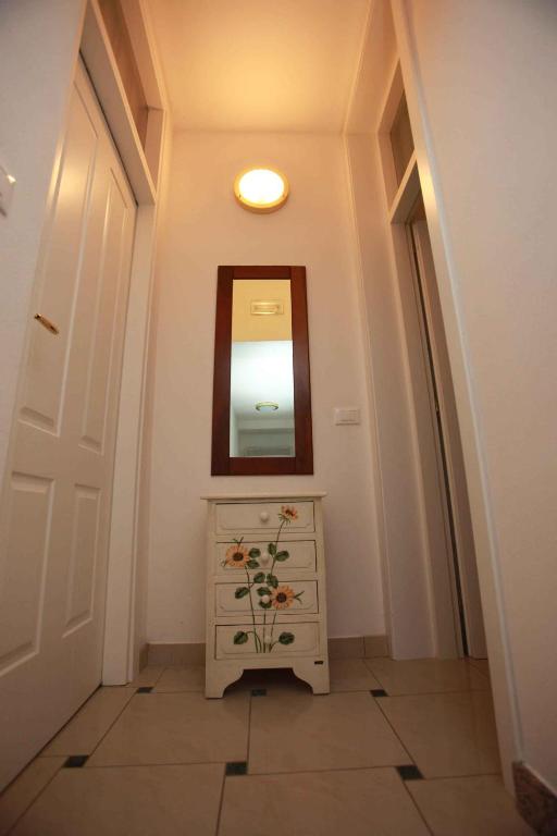 Two-Bedroom Apartment in Rosolina Mare 25037 - 4